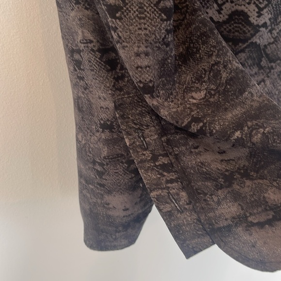 Est. 1946 Snakeprint Dress Size M - Picture 7 of 12